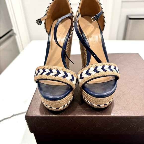 Gucci wedges. Worn once - Picture 6 of 10